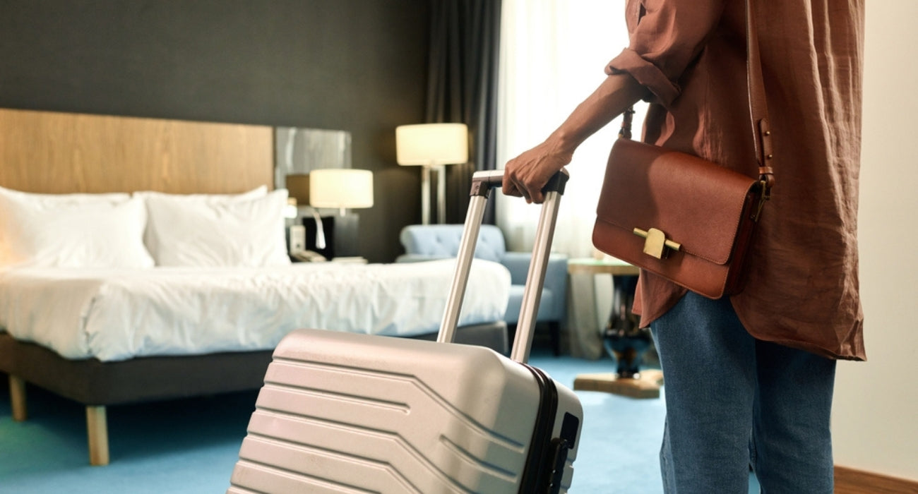 The Ultimate Guide to Women's Shoulder Bags: Style, Function, and Versatility