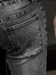 Men’s Slim-Fit Snowflake Washed Jeans