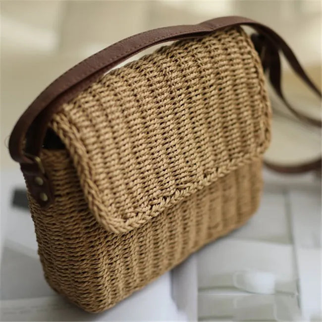 Women Retro Mini Woven Sandy Beach Crossbody Bag