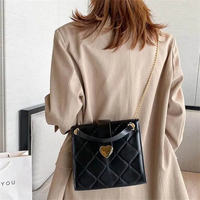 Heart-shaped Metal Buckle PU Crossbody Shoulder Bag