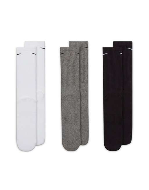 Men Nike Training Everyday Cushioned 3 pack crew sock in white, gray and black