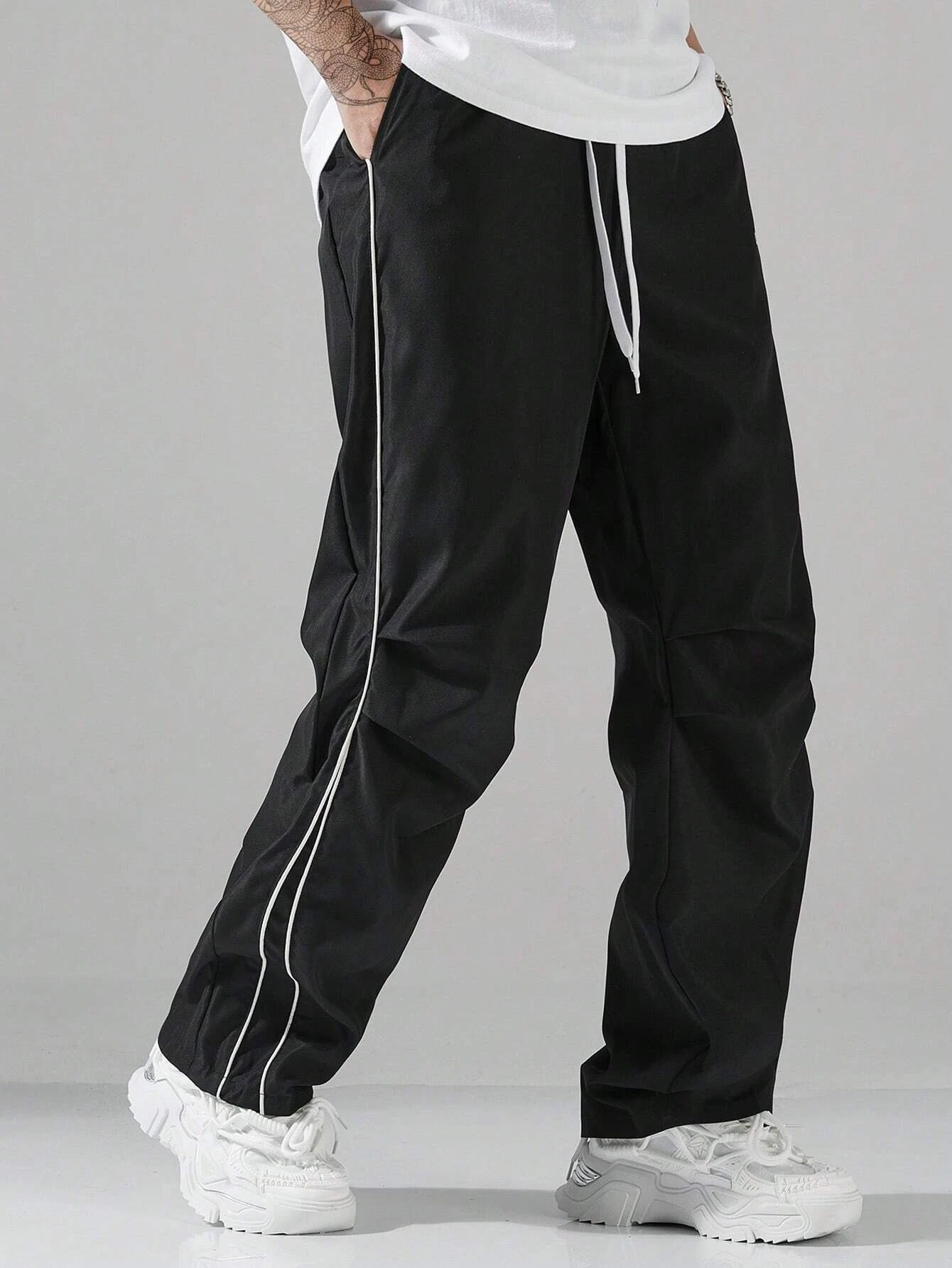 Larbulse Men's Contrast Trim Trousers