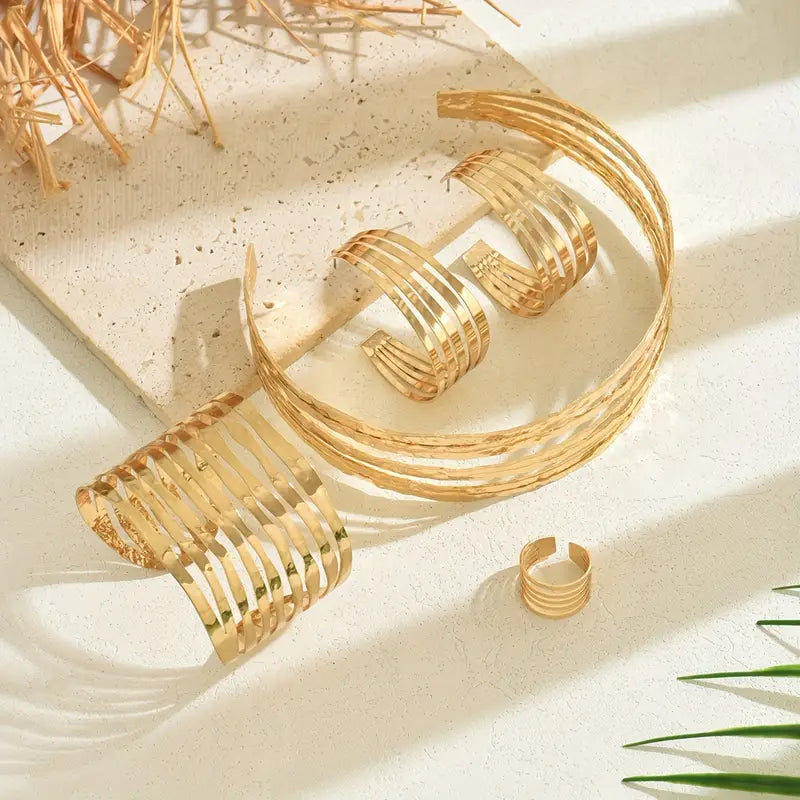 Fashionable Jewelry Set