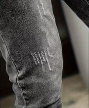 Men’s Slim-Fit Snowflake Washed Jeans