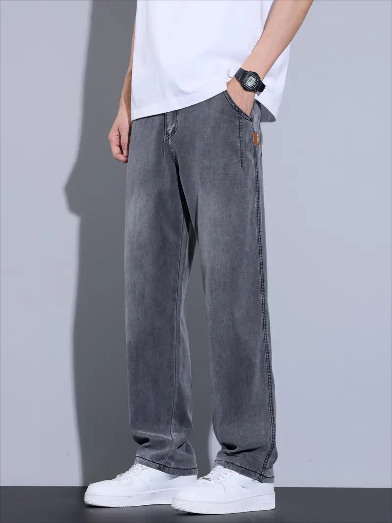 Lightweight & Comfortable Men's Straight Leg Denim Jeans
