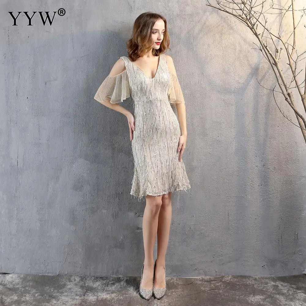 Women Sexy Short Evening Dress Vintage Bling Sequin Deep V Party Dresses Sleeveless Tassel Fashion Anniversary Party Vestidos