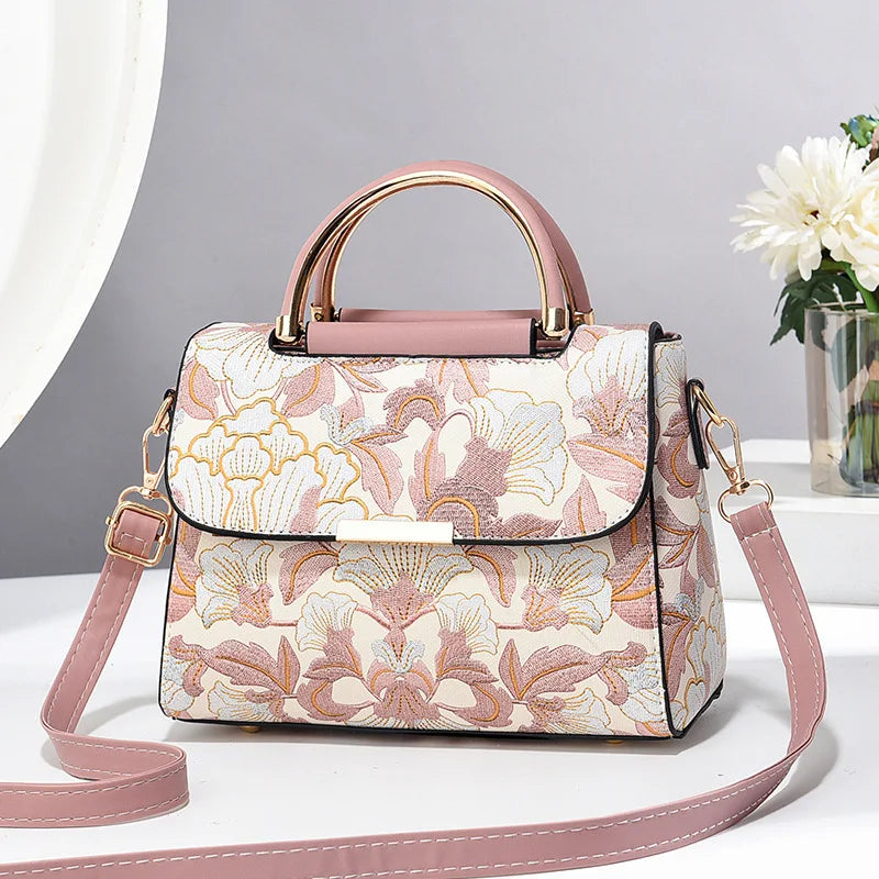 2025 Trendy Stripe Colorblock Shoulder Bag