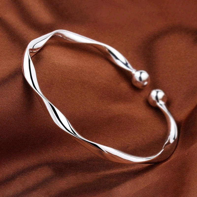925 Sterling Silver Adjustable Bell Pendant Bracelet