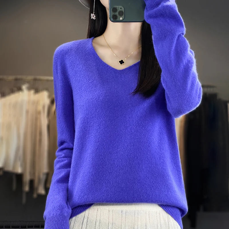 100% Merino Wool V-Neck Sweater for Women