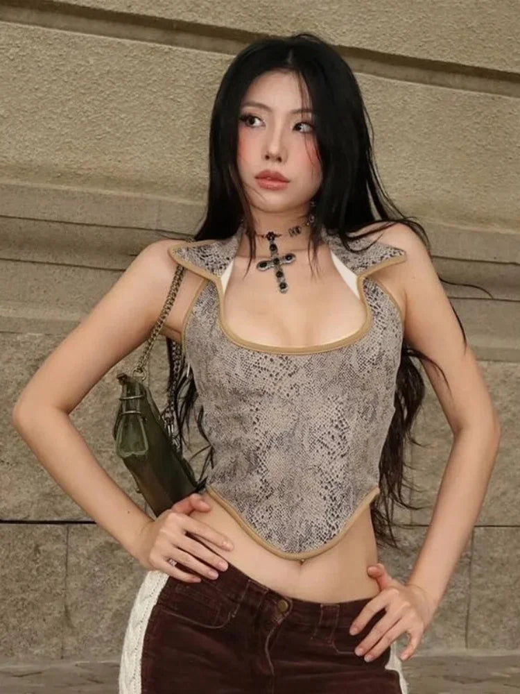 Low Cut Streetwear Y2k Accessories Crop Top Sleeveless Halter Tops Women Edgy Clothes Serpentine Turndown Collar Ropa De Mujer