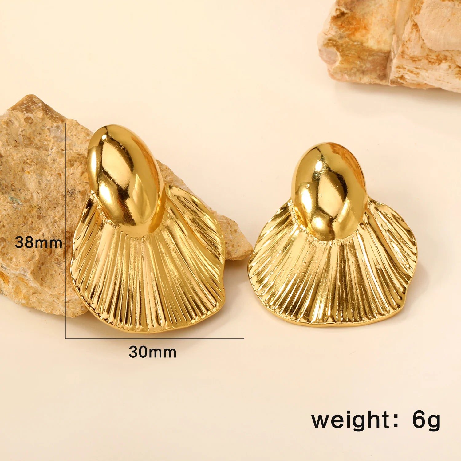 LUXUSTEEL Shell Water Drop Pearl Stud Earrings