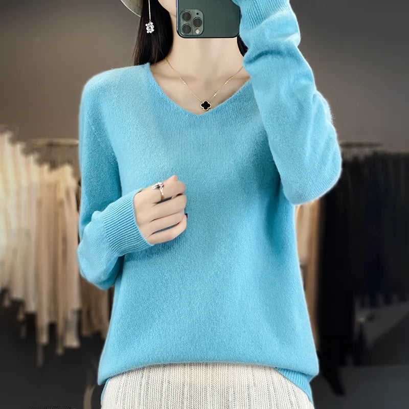 100% Merino Wool V-Neck Sweater for Women