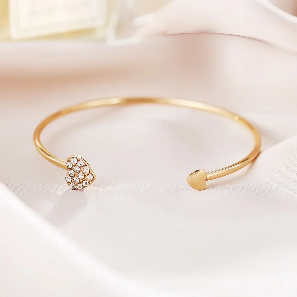 Minimalist Lucky 8 Rhinestone Heart Cuff Bracelet Set