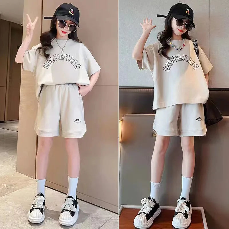 Girls' Letter T-Shirt & Half Pants Set