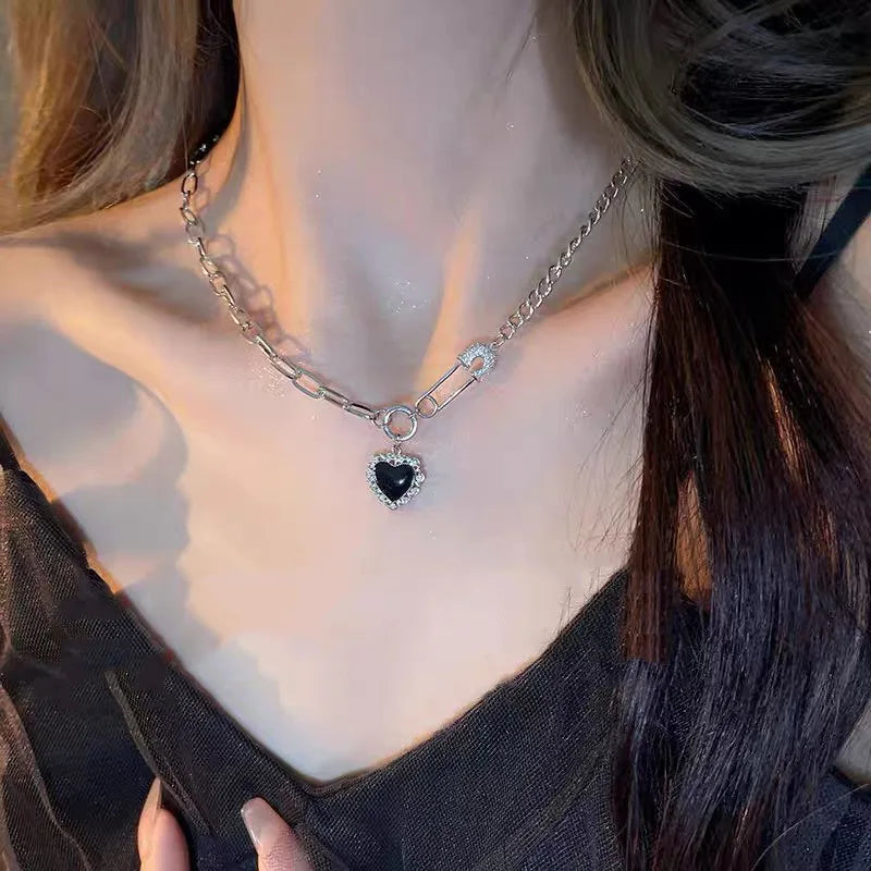 Luxury Heart Shaped Zircon Pearl Necklace