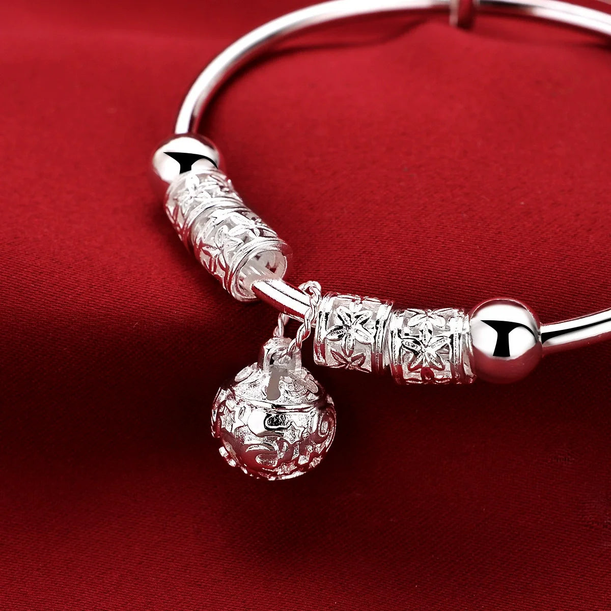 925 Sterling Silver Adjustable Bell Pendant Bracelet