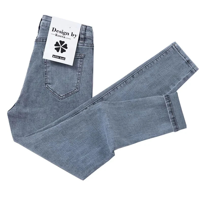 High-Waisted Slimming Cropped Jeans