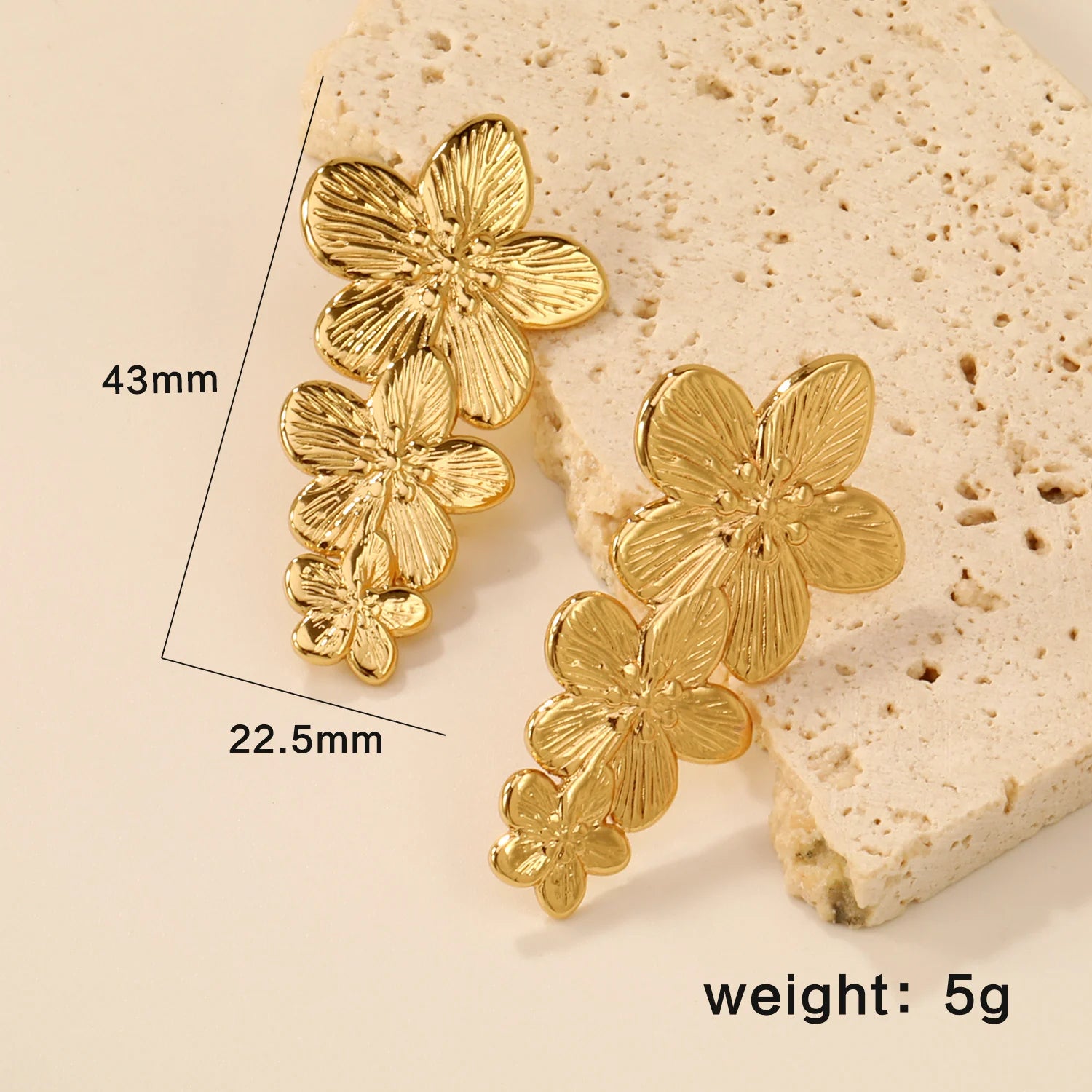 LUXUSTEEL Shell Water Drop Pearl Stud Earrings