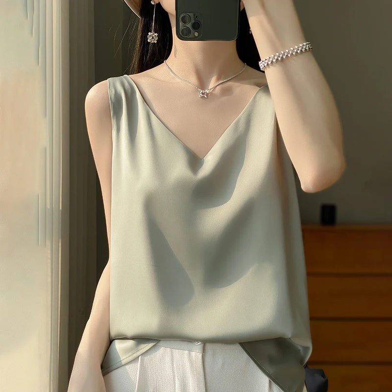 Silk Satin V-neck Sleeveless Tank TopSilk Satin V-neck Sleeveless Tank Top