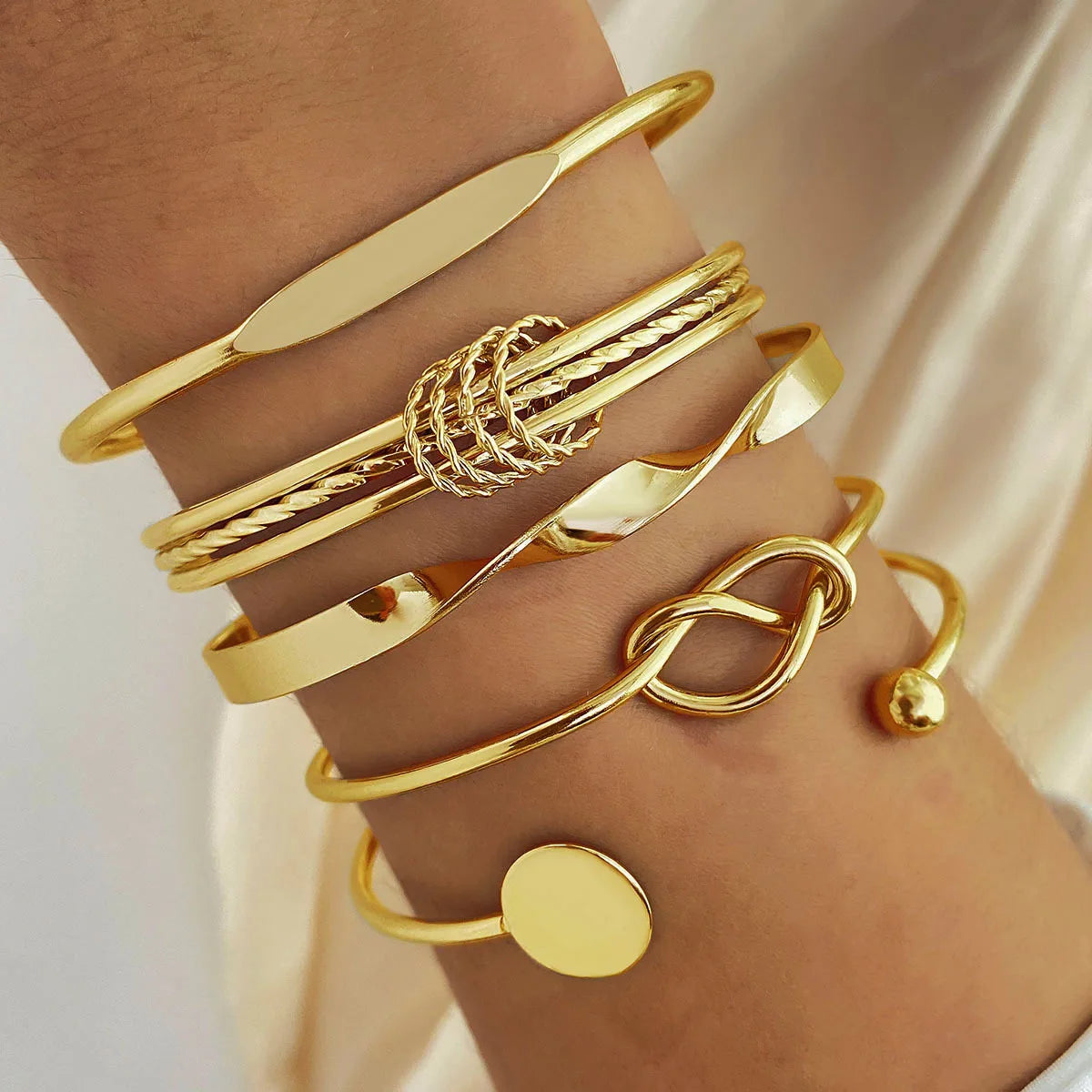 7Pcs Punk Vintage Gold Arrowhead Bracelets Set