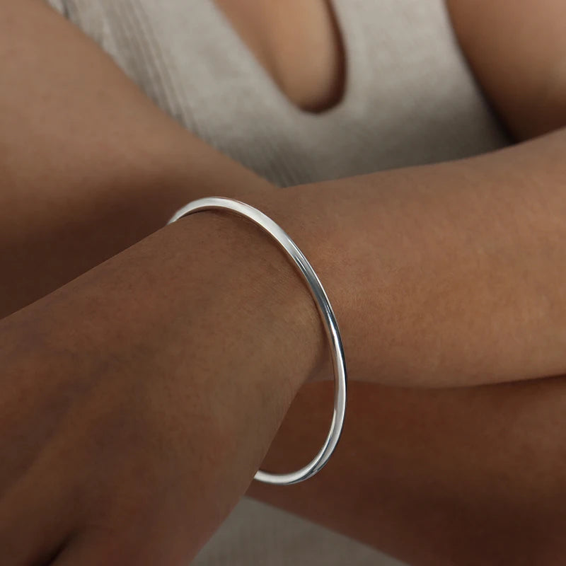 Stainless Steel Gold Round Minimalist Bracelet