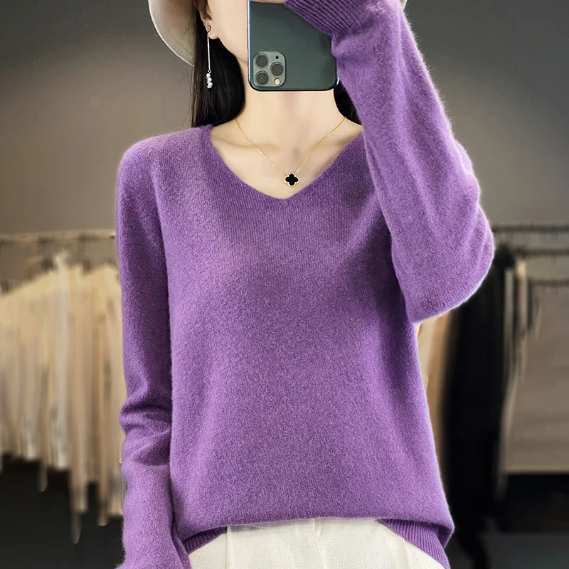 100% Merino Wool V-Neck Sweater for Women