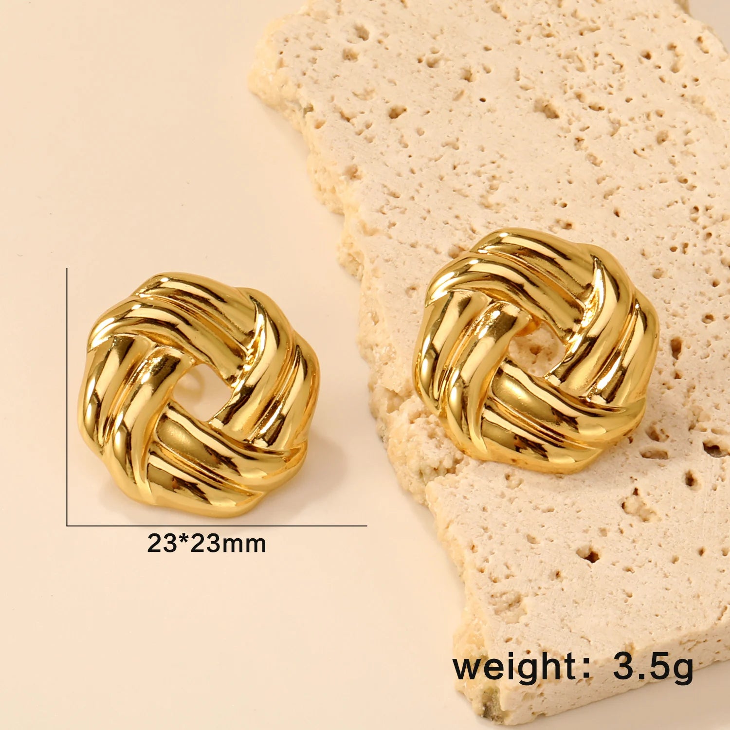 LUXUSTEEL Shell Water Drop Pearl Stud Earrings