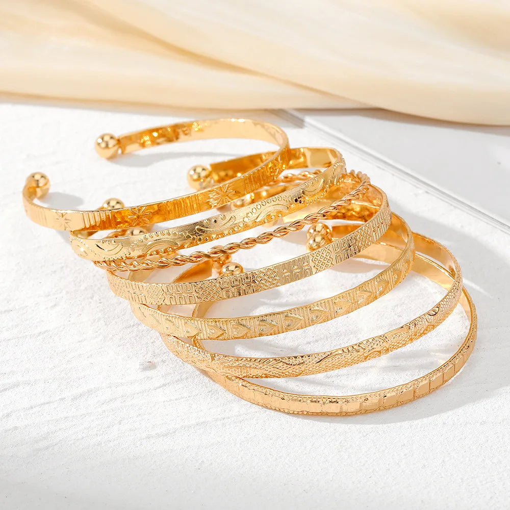 7Pcs Punk Vintage Gold Arrowhead Bracelets Set