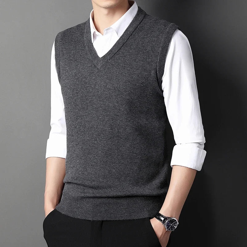 Men's Solid Color Sweater Vest
