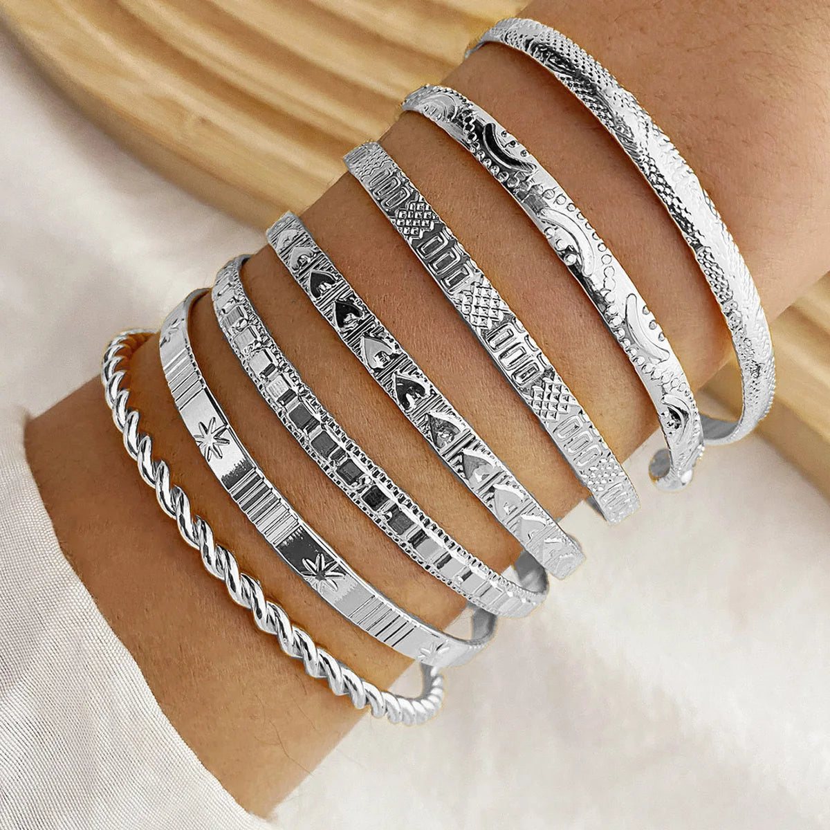 7Pcs Punk Vintage Gold Arrowhead Bracelets Set