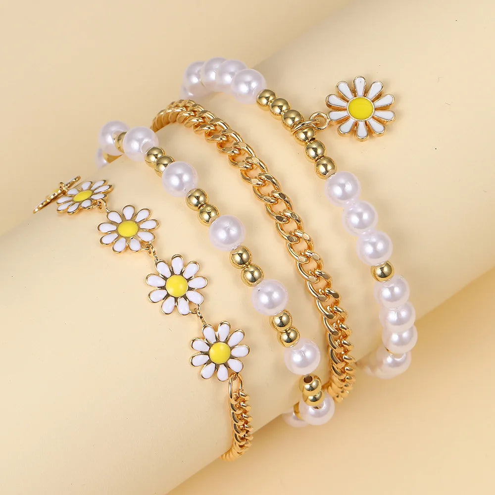 4pcs Vintage Daisy Flower & Pearl Bracelet Set