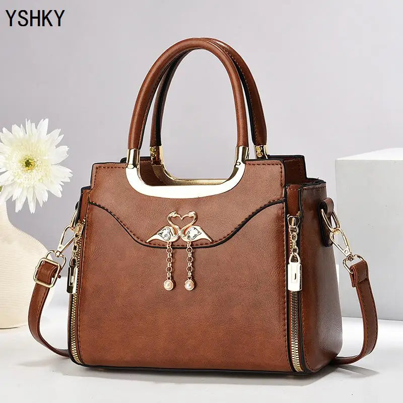 Casual Women's Pillow Shoulder Bag