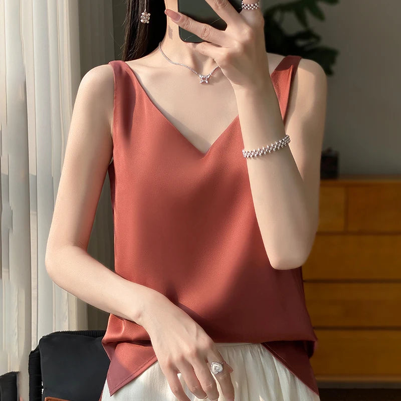 Silk Satin V-neck Sleeveless Tank TopSilk Satin V-neck Sleeveless Tank Top