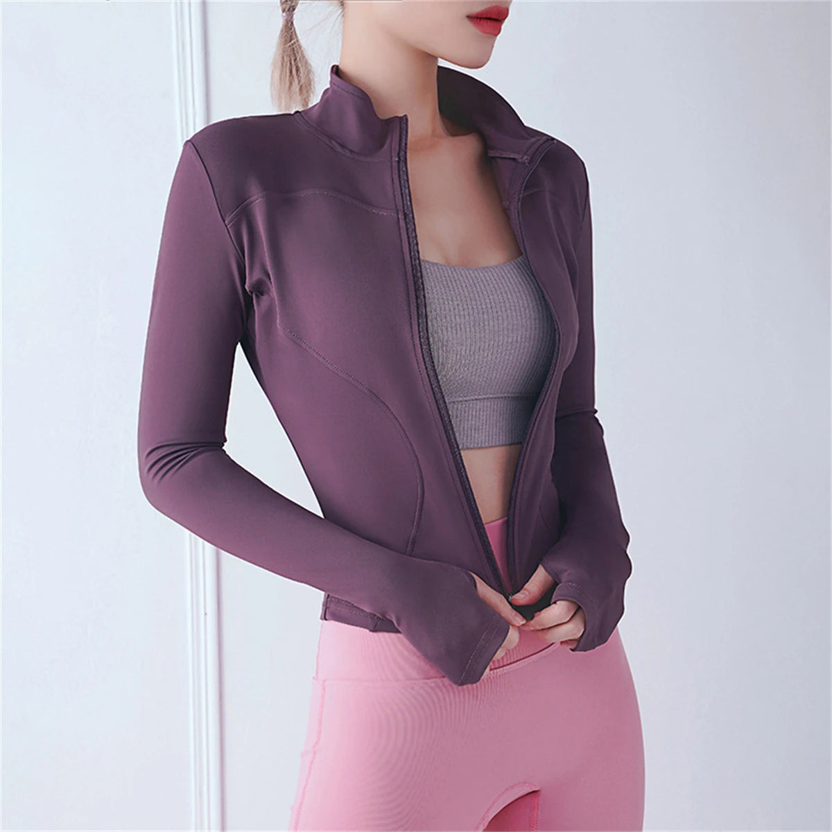 Women’s Zip-Up Athleisure Sport Top
