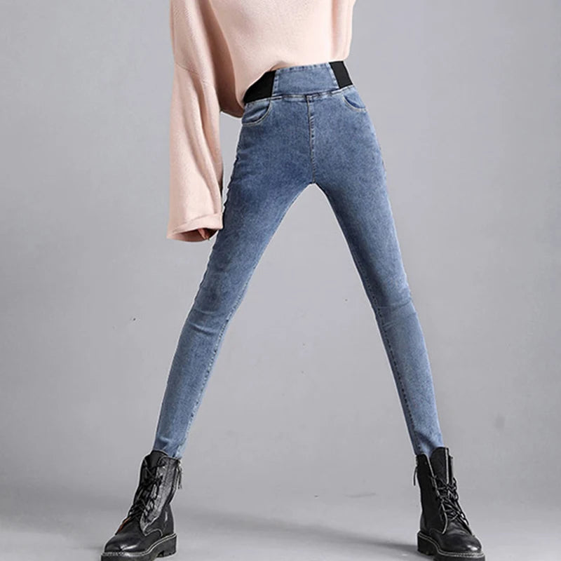 Oversize High-Waist Black Skinny Jeans