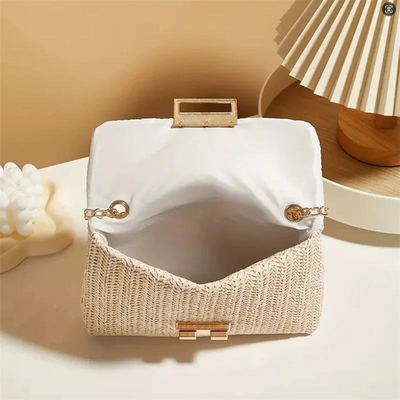 Chain Shoulder Straw Crossbody Bag