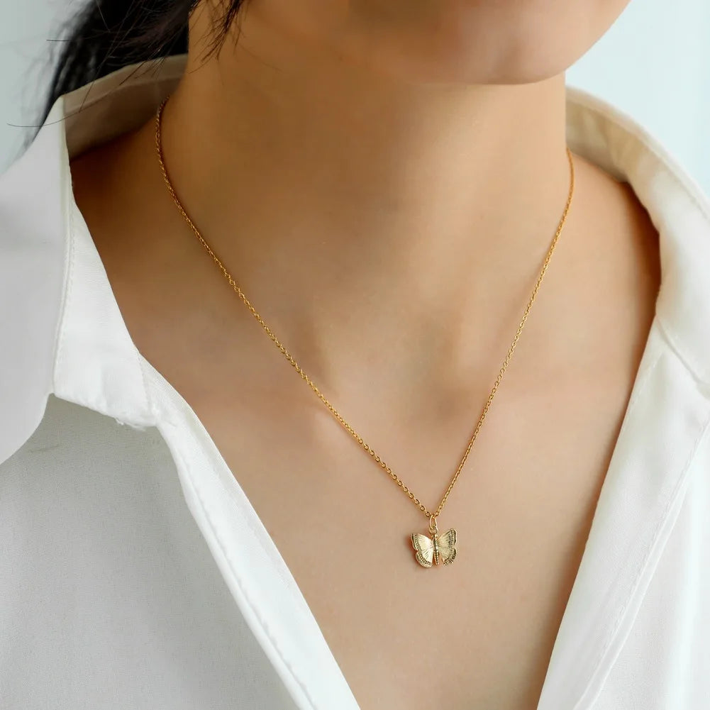 Double Love Pendant Multi-Layer Necklace