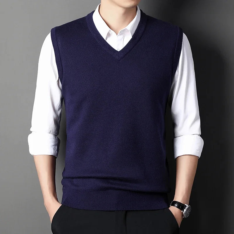 Men's Solid Color Sweater Vest
