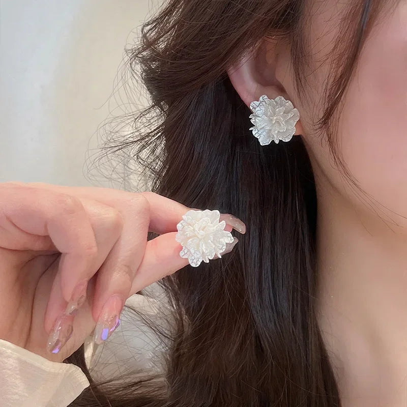 Big White Flower Stud Earrings