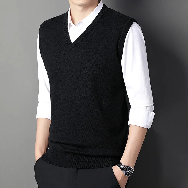 Men's Solid Color Sweater Vest