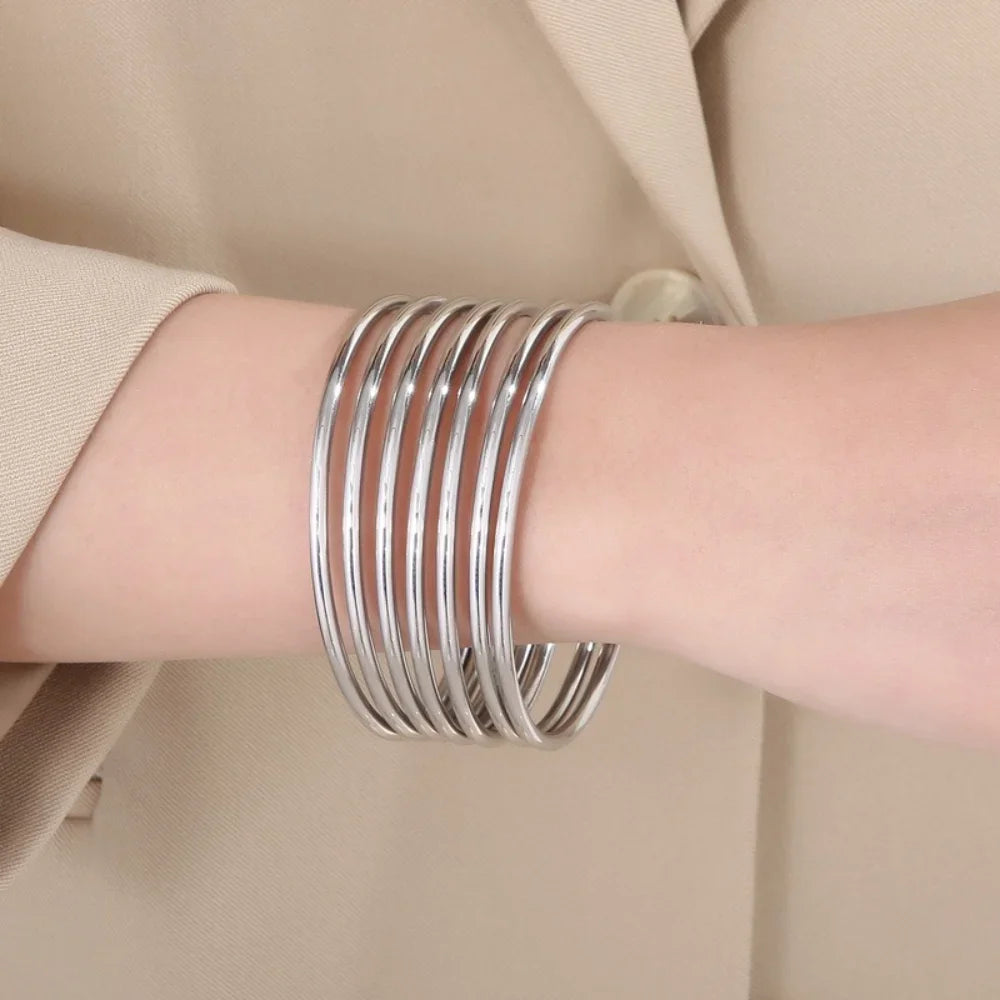 Fashionable Stainless Steel Round Gold Bangle
