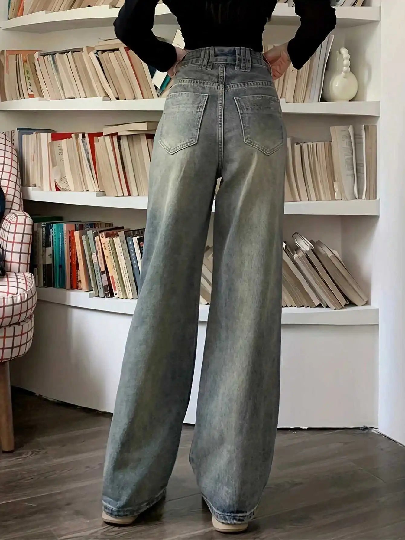 Retro High Waist Wide Leg Jeans