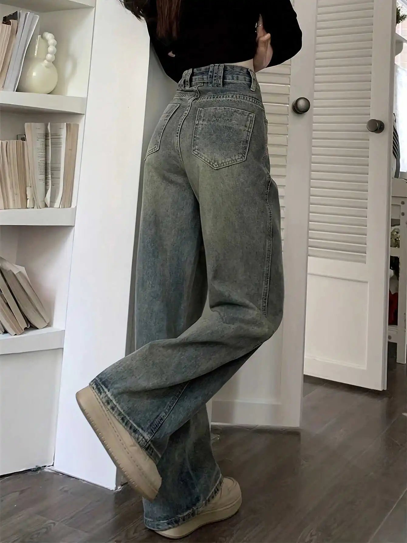 Retro High Waist Wide Leg Jeans