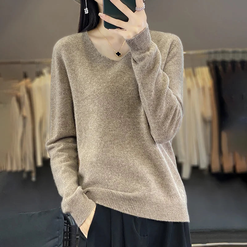 100% Merino Wool V-Neck Sweater for Women