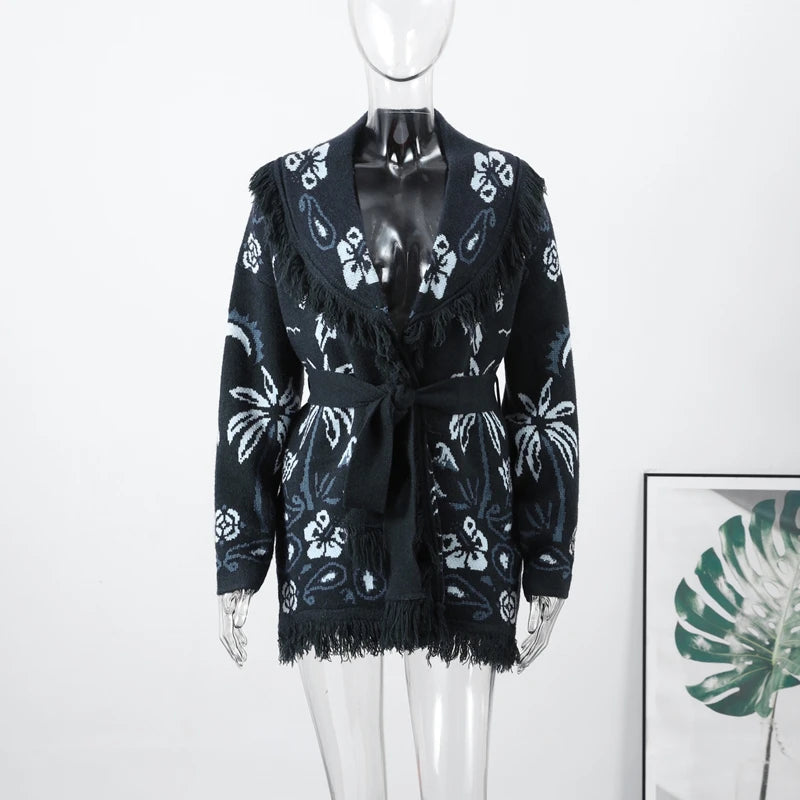 Geometric Jacquard Fringe Belted Waist