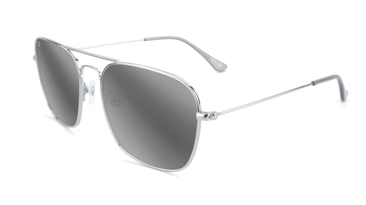 Men Silver / Silver Smoke Mount Evans Sunglass