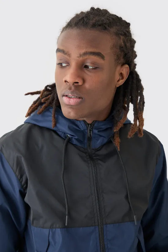Man Regular Fit Colour Block Hooded Windbreaker
