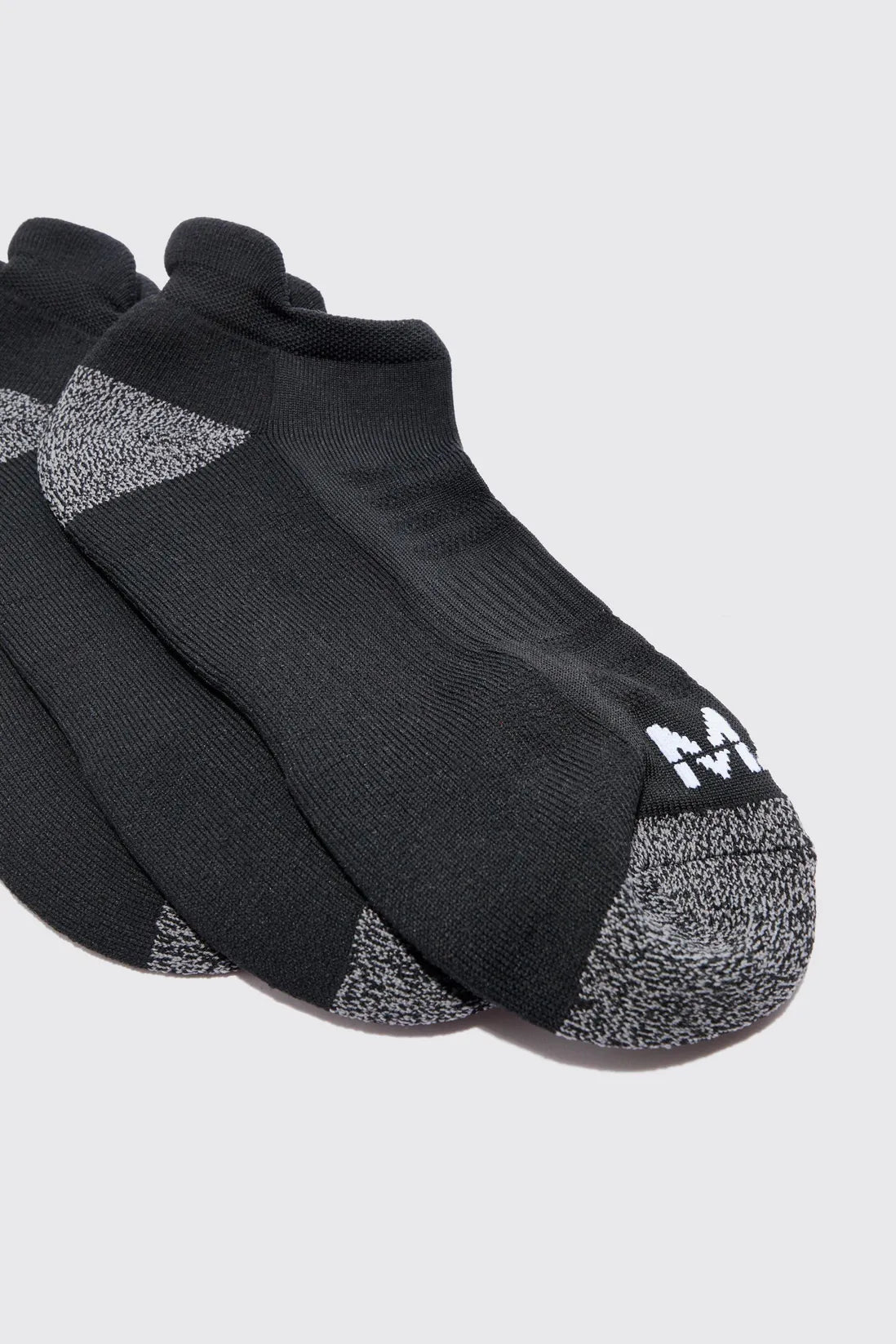 Man Active Cushioned Training Trainer 3 Pack Socks