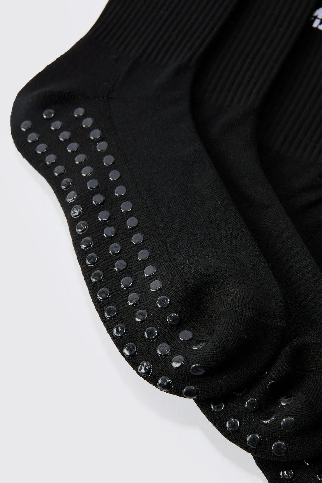 Man Active Training Grip Crew 3 Pack Socks
