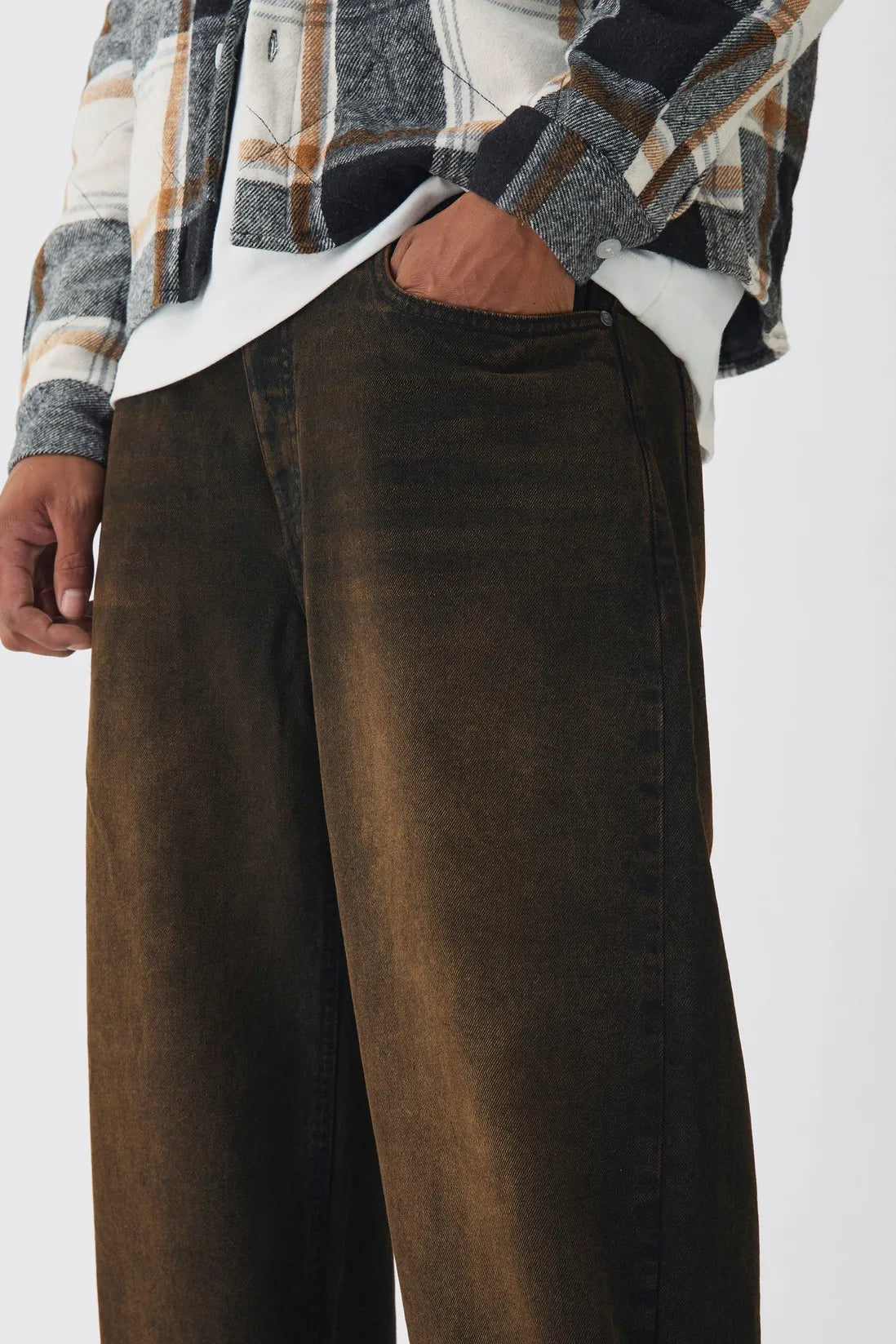 Relaxed Rigid Brown Washed Jeans
